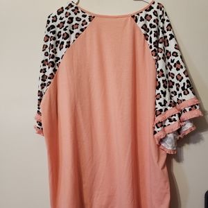 Women's plus size tshirt. 4XL.